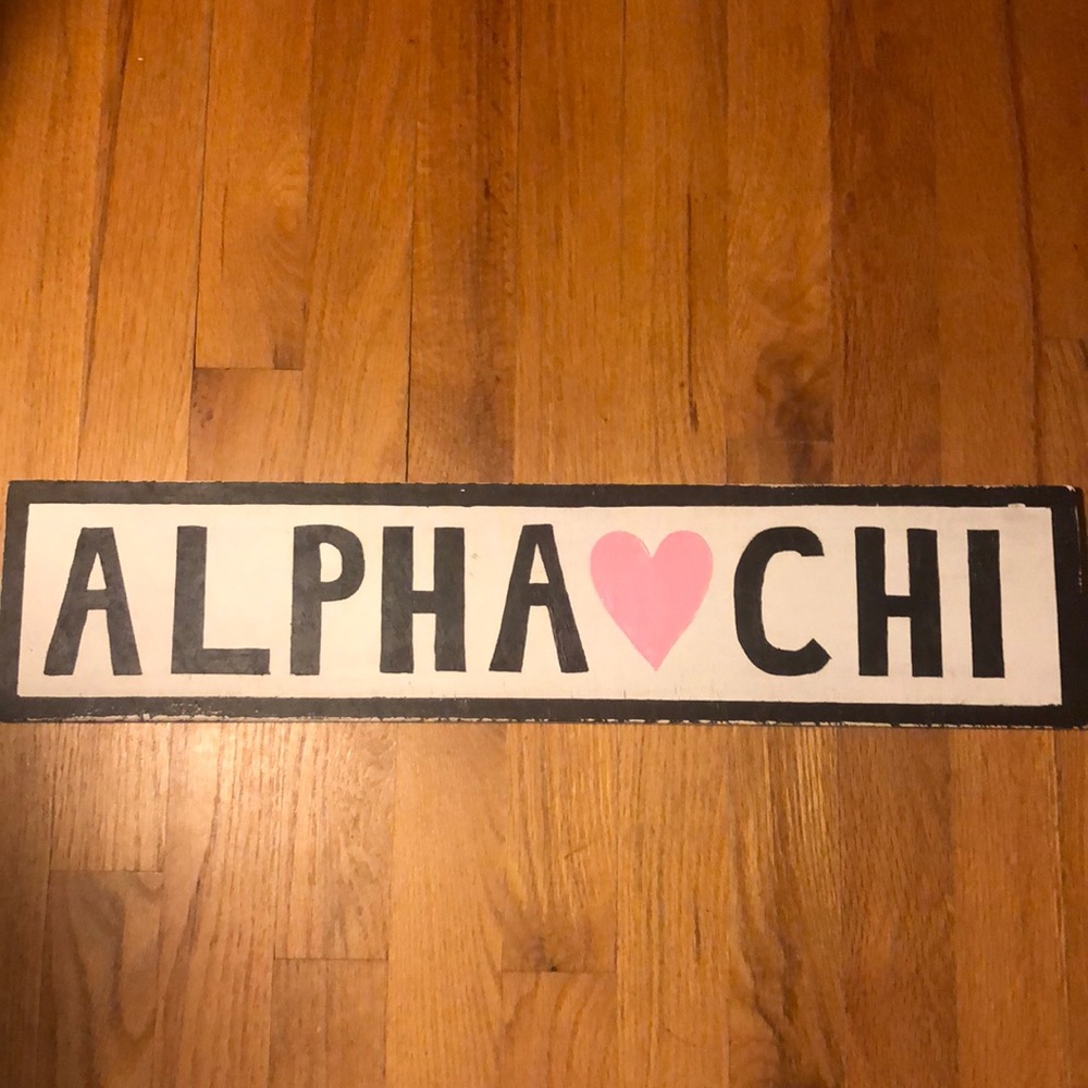 Alpha Chi Omega Sign